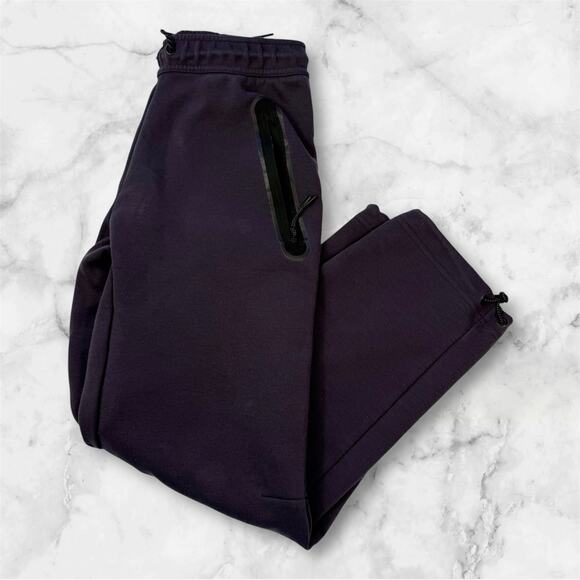 Nike Sportswear Tech Fleece Jogger Pants Plum Purple Mens Small Cinched Ankle - Picture 1 of 8